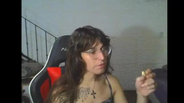 Image 2 of akamedolle Stream on Chaturbate on 16 months ago