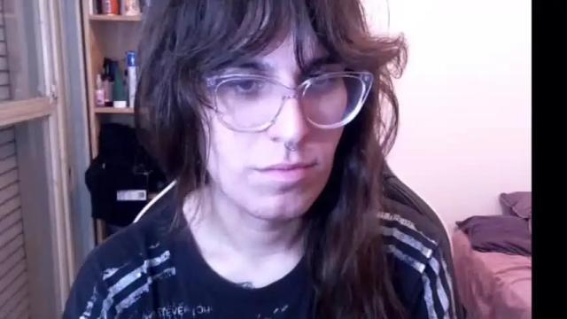Image 2 of akamedolle Stream on Chaturbate on 14 months ago