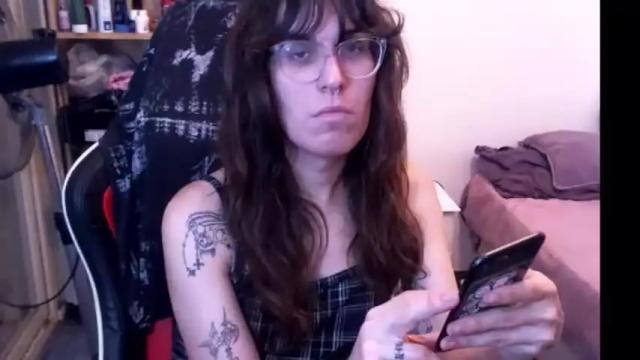 Image 7 of akamedolle Stream on Chaturbate on 14 months ago