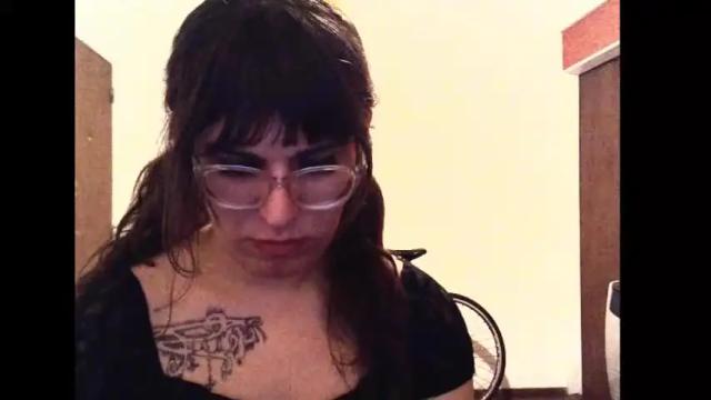 Image 2 of akamedolle Stream on Chaturbate on 9 days ago