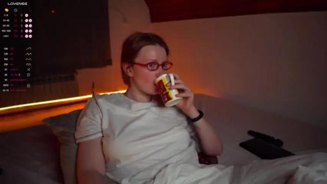 Image 10 of akaneiro_demon Stream on Chaturbate on 12 months ago
