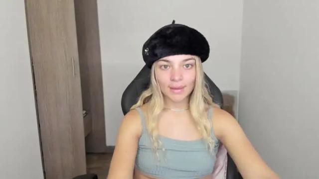 Image 12 of akemi__ Stream on Chaturbate on 17 months ago