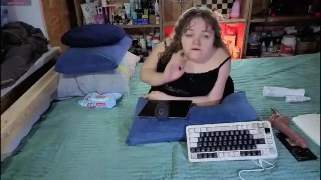 Thumbnail 1, akindmodel's Stream at Chaturbate, 1 month ago