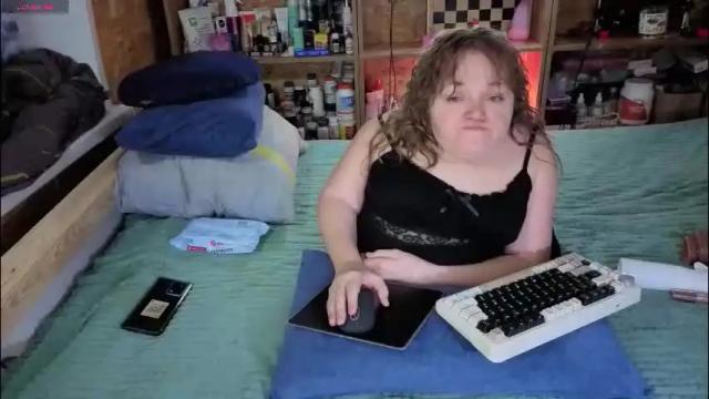 Image 2 of akindmodel Stream on Chaturbate on 1 month ago