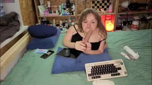 Image 12 of akindmodel Stream on Chaturbate on 1 month ago