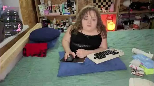 Image 2 of akindmodel Stream on Chaturbate on 1 month ago