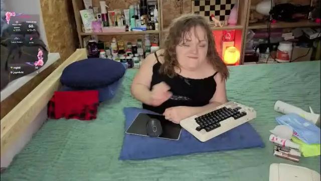 Image 4 of akindmodel Stream on Chaturbate on 1 month ago