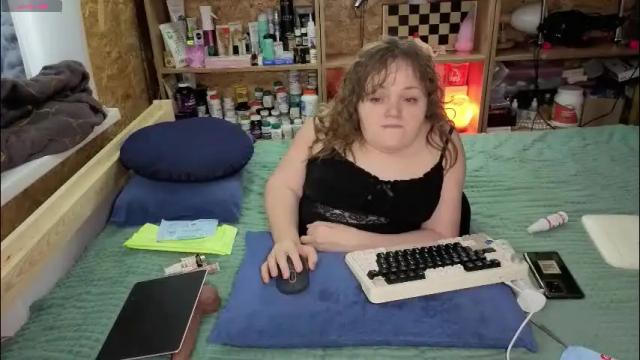 Image 2 of akindmodel Stream on Chaturbate on 1 month ago