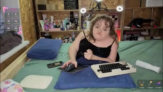 Image 6 of akindmodel Stream on Chaturbate on 1 month ago