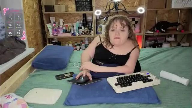 Image 7 of akindmodel Stream on Chaturbate on 1 month ago