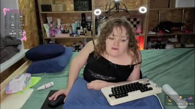 Image 2 of akindmodel Stream on Chaturbate on 1 month ago