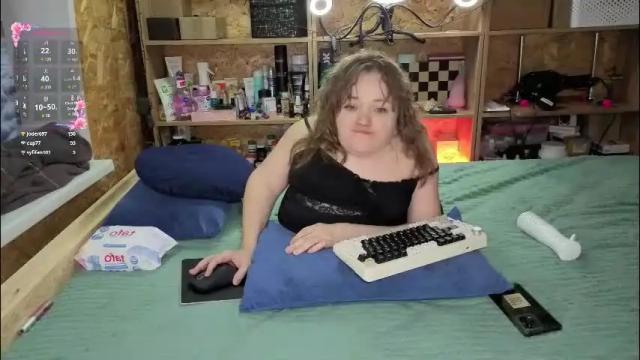 Image 11 of akindmodel Stream on Chaturbate on 1 month ago