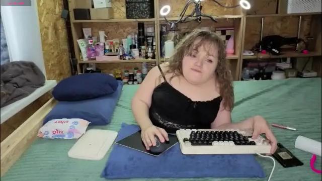 Image 10 of akindmodel Stream on Chaturbate on 29 days ago