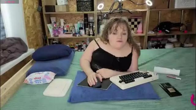 Image 2 of akindmodel Stream on Chaturbate on 29 days ago