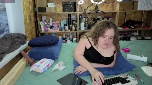 Image 11 of akindmodel Stream on Chaturbate on 26 days ago