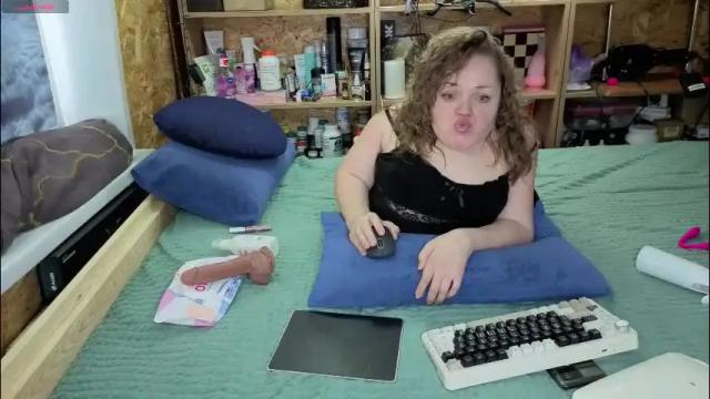 Image 8 of akindmodel Stream on Chaturbate on 19 days ago