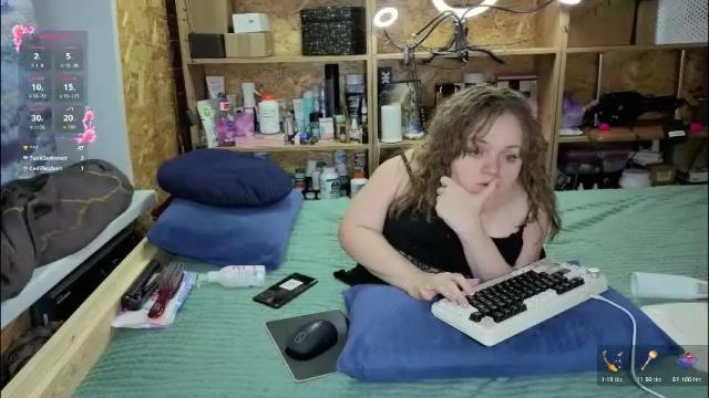 Image 2 of akindmodel Stream on Chaturbate on 17 days ago