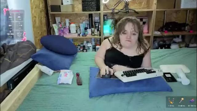 Image 3 of akindmodel Stream on Chaturbate on 15 days ago