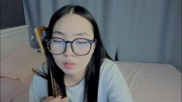Image 2 of akino_hen Stream on Chaturbate on 2 months ago