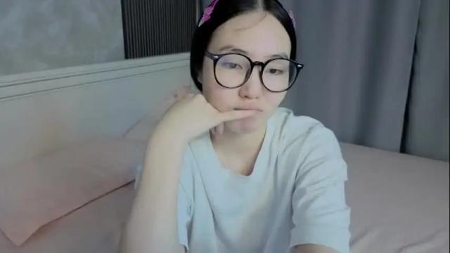 Image 4 of akino_hen Stream on Chaturbate on 2 months ago