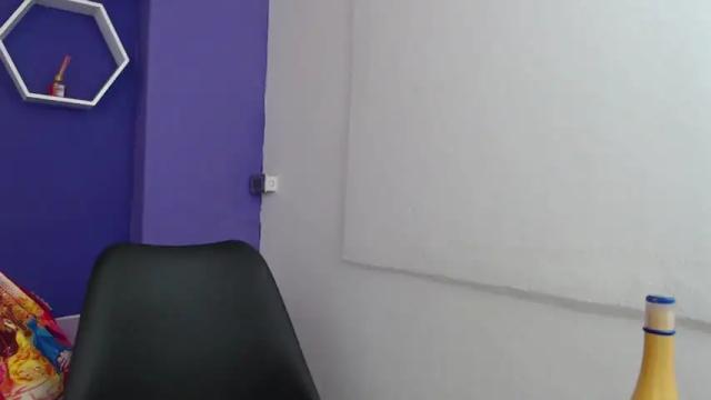 Image 10 of akira_14 Stream on Chaturbate on 19 months ago