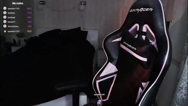 Image 2 of akirahartyx Stream on Chaturbate on 28 days ago