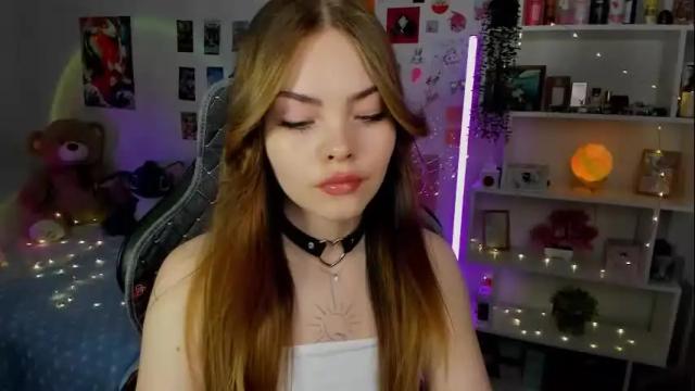 Image 2 of akirakatsu Stream on Chaturbate on 12 days ago