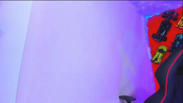 Image 7 of akiranatasha Stream on Chaturbate on 2 months ago