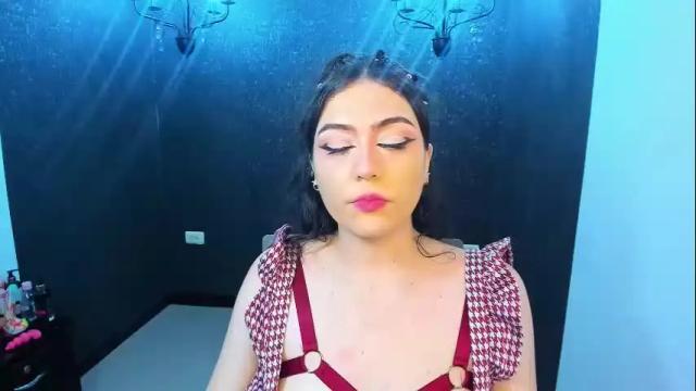 Image 3 of akiranatasha Stream on Chaturbate on 21 days ago