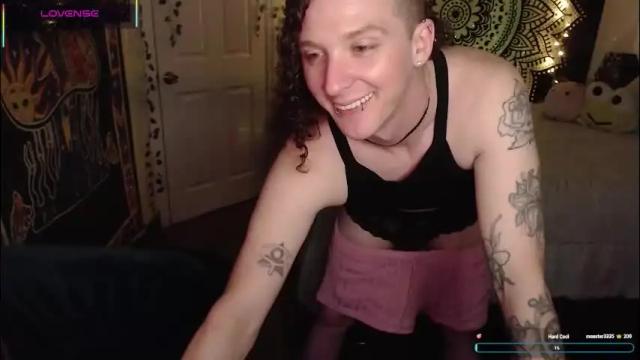 Image 3 of akirasuka Stream on Chaturbate on 9 days ago