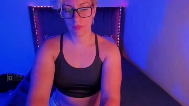 Image 8 of akiravanegas Stream on Chaturbate on 16 months ago