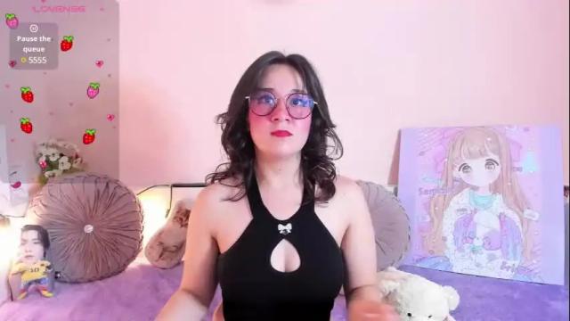 Image 3 of akire_charmed Stream on Chaturbate on 2 months ago