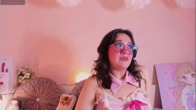 Image 11 of akire_charmed Stream on Chaturbate on 1 month ago