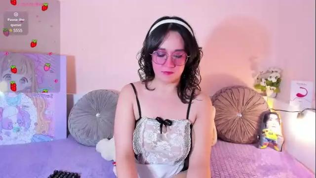 Image 2 of akire_charmed Stream on Chaturbate on 1 month ago