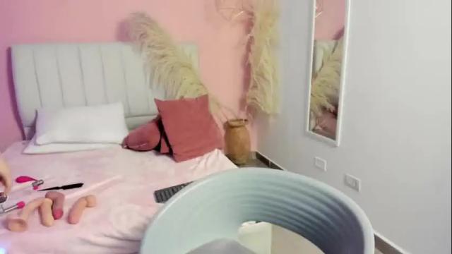 Image 8 of aknasty_ Stream on Chaturbate on 1 month ago