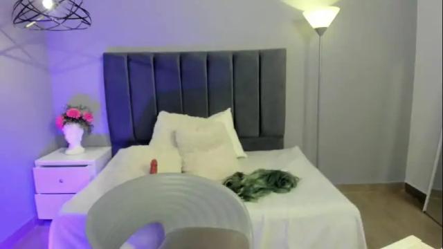 Image 4 of aknasty_ Stream on Chaturbate on 1 month ago