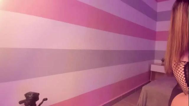 Image 3 of aknasty_ Stream on Chaturbate on 5 months ago