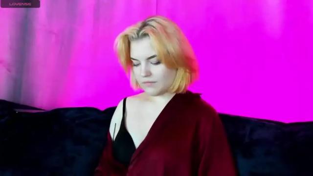 Image 11 of al1ce_shy Stream on Chaturbate on 19 months ago