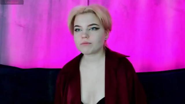 Image 3 of al1ce_shy Stream on Chaturbate on 18 months ago