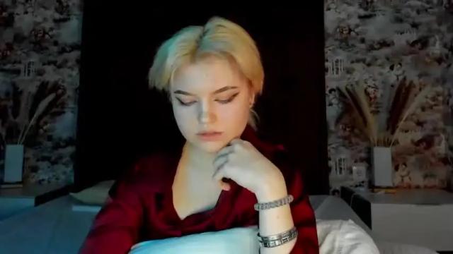 Image 7 of al1ce_shy Stream on Chaturbate on 17 months ago