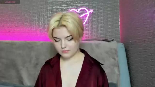 Image 10 of al1ce_shy Stream on Chaturbate on 17 months ago