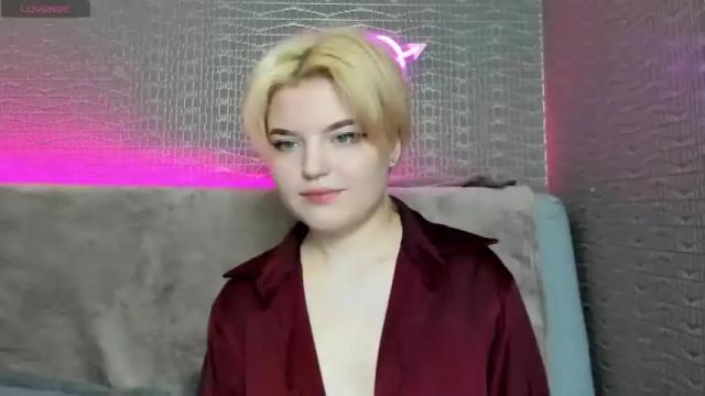 Image 7 of al1ce_shy Stream on Chaturbate on 17 months ago