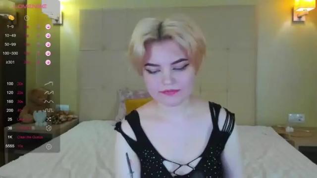 Image 3 of al1ce_shy Stream on Chaturbate on 17 months ago