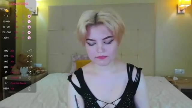 Image 4 of al1ce_shy Stream on Chaturbate on 17 months ago