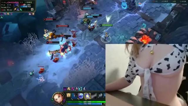 Image 11 of alaea_salt Stream on Chaturbate on 14 months ago