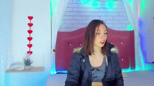 Image 3 of alahia_aron_ Stream on Chaturbate on 20 months ago