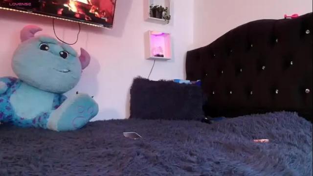 Image 2 of alaia_asuka Stream on Chaturbate on 1 month ago