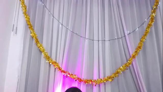 Image 10 of alaiabluecs Stream on Chaturbate on 2 months ago