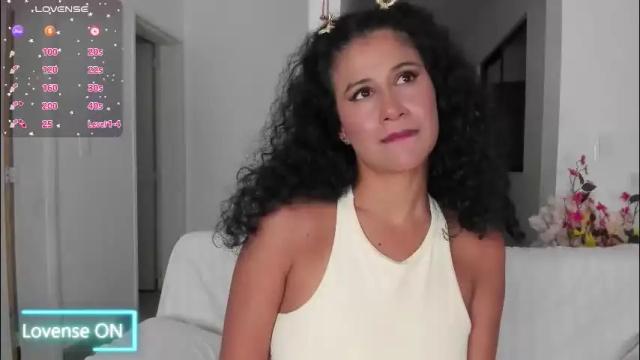 Image 10 of alaiaferrer Stream on Chaturbate on 1 month ago