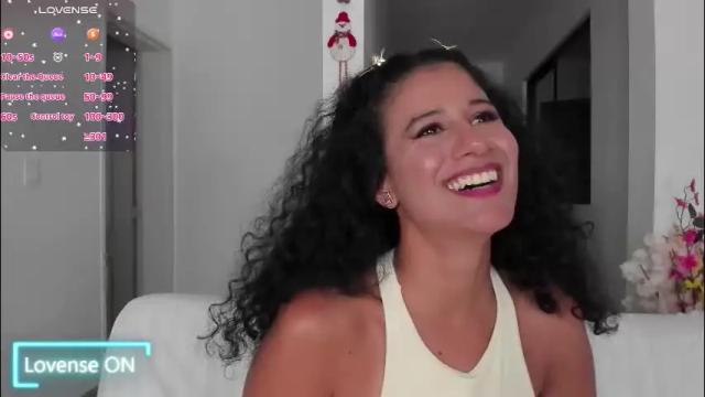 Image 7 of alaiaferrer Stream on Chaturbate on 1 month ago